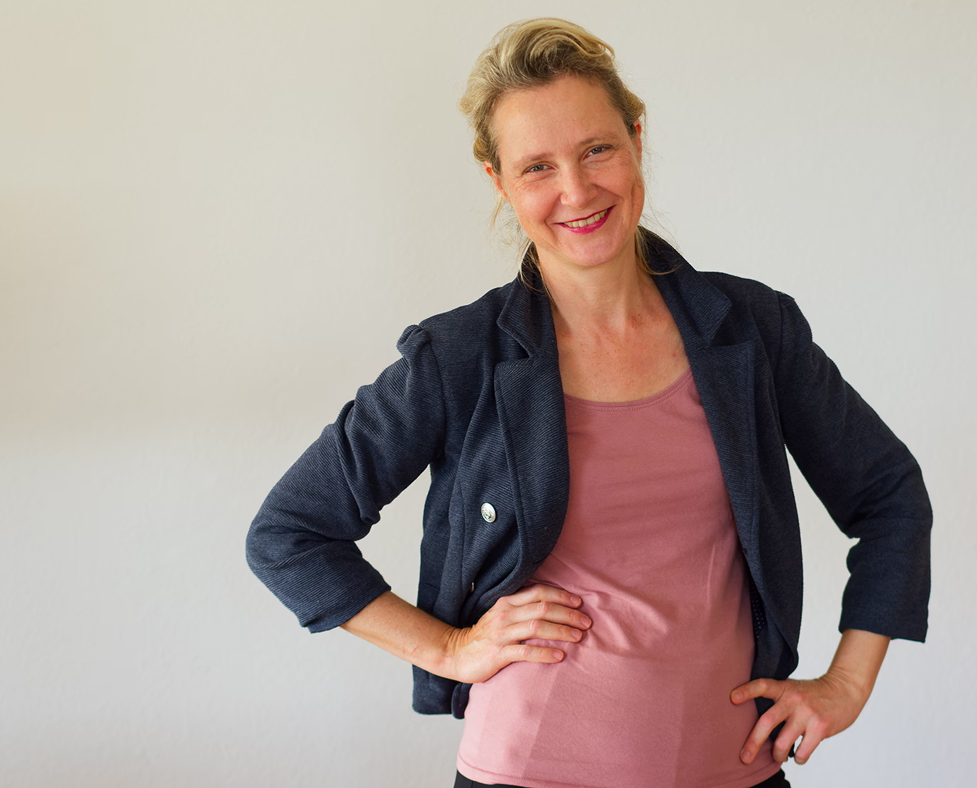 Anna Barbara Kastelewicz lächelt Portrait